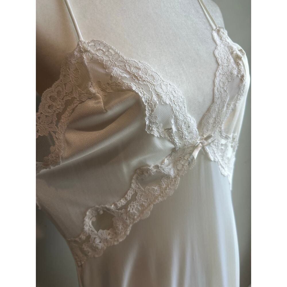 Val Mode Vintage 2 piece Peignoir Set Sheer Lace Large Bridal Lingerie Long - Picture 3 of 16
